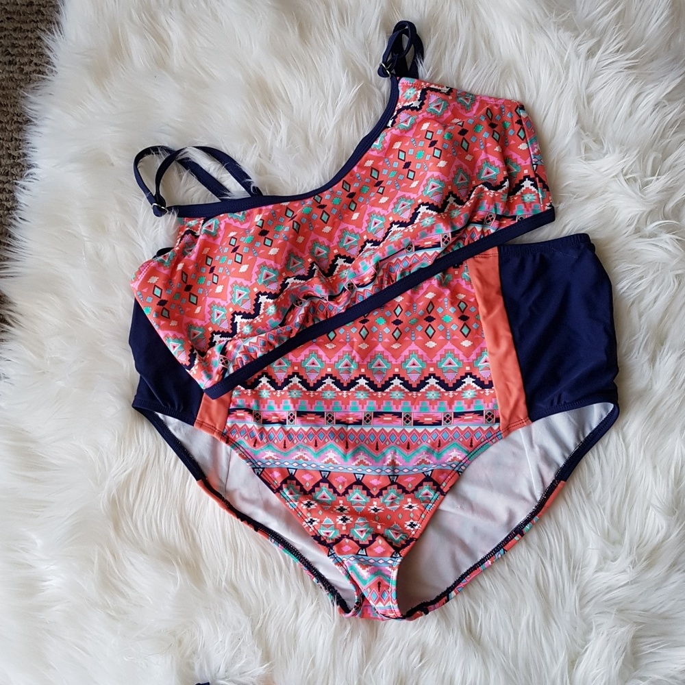 Plus size bikini